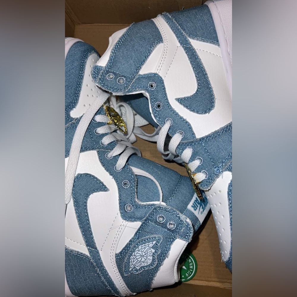 Air Jordan 1 Retro High OG Women's Shoes